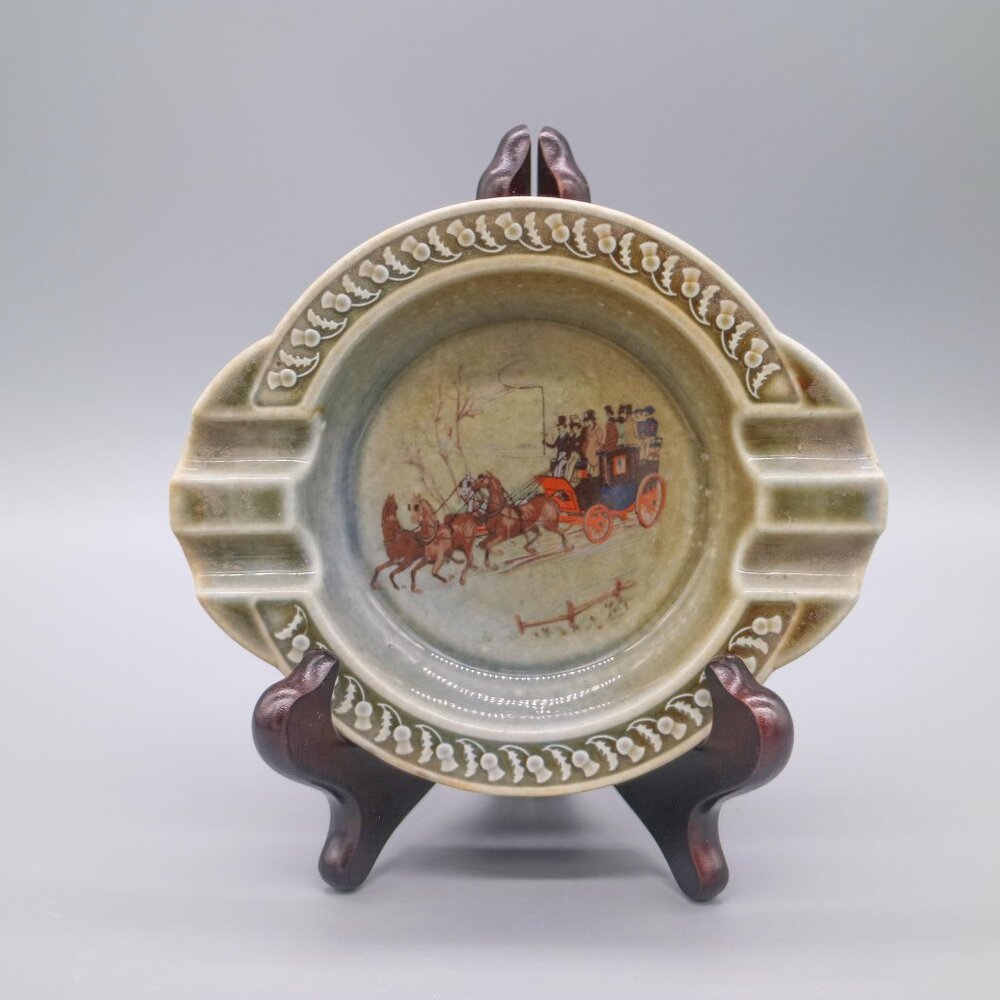 Vintage Irish Porcelain Wade Co Armagh Irish Jaunting Ashtray